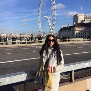 Meet your Posher, Lydia